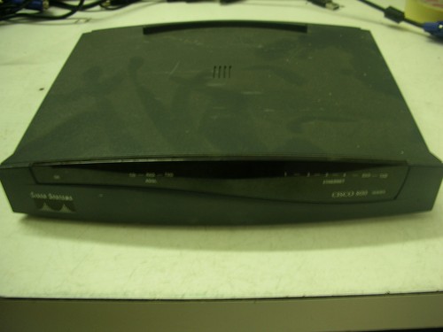 Cisco 837 alimentatore - +,