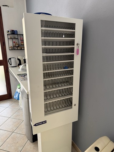 Distributore automatico snack - distributore,