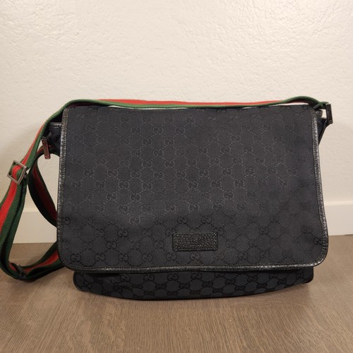 Gucci black monogram - gg,