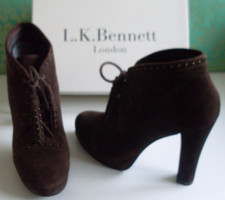 Stivaletti stringati LK