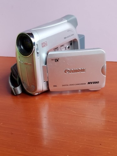 Canon 890 - mv,