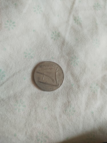 Molto rara moneta 10 lire - rara.,