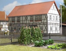 BUSCH 1269 HO Scale Garden