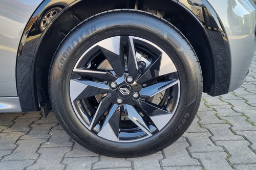 Treno gomme auto nuove - di,