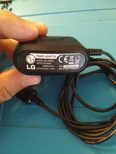 LG Caricabatterie adattatore da viaggio originale LG STA-P53ES AC 5.6V 0.4A