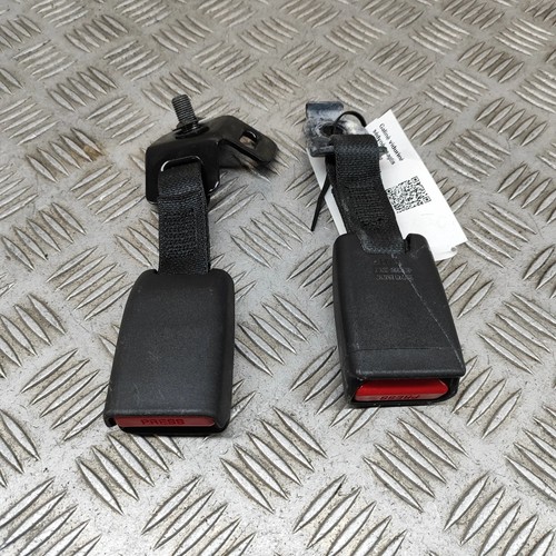 Fibbia sedile centrale