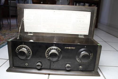 1920s vintage magnadyne radio - vintage,
