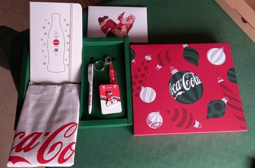 Lotto gadget coca - gadget, milano