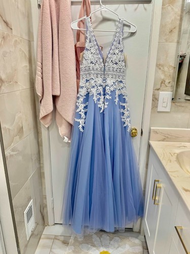 House arella dusty - house, blue