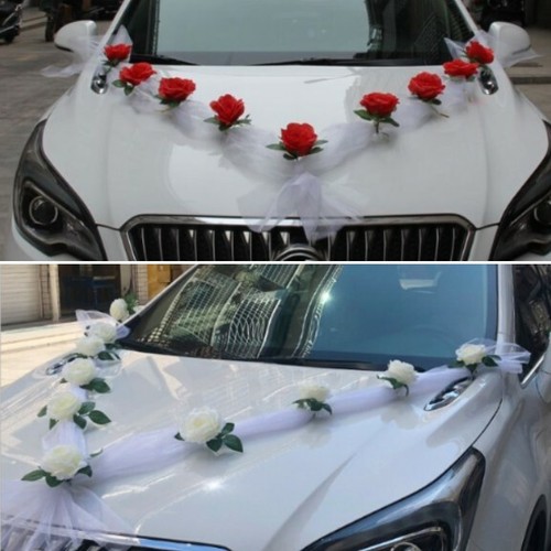 Gioielli auto sposa coppia