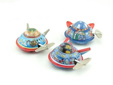 Giocattolo di latta -