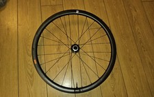 Ruota anteriore freno a disco in carbonio Giant CXR2 con crepa 700c 