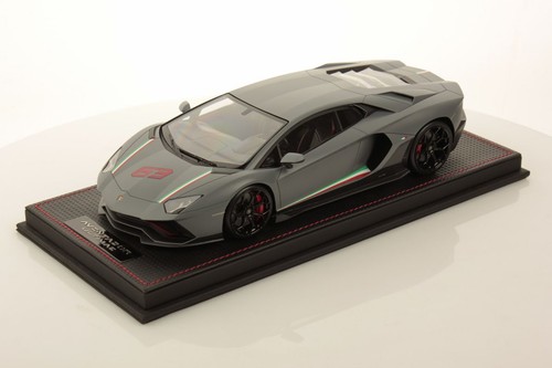 Modello lamborghini - modello, 1/18