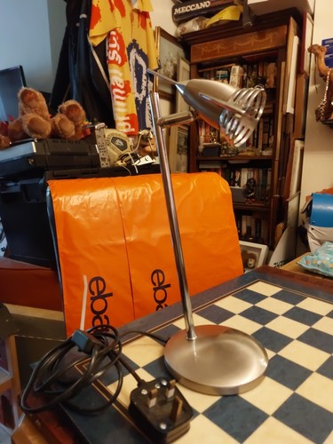 Lampada tavolo ufficio - da,