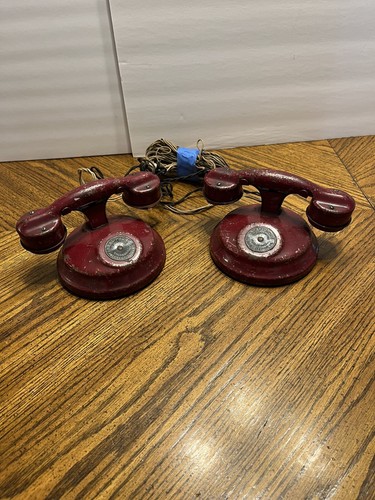 Telefoni giocattolo vintage