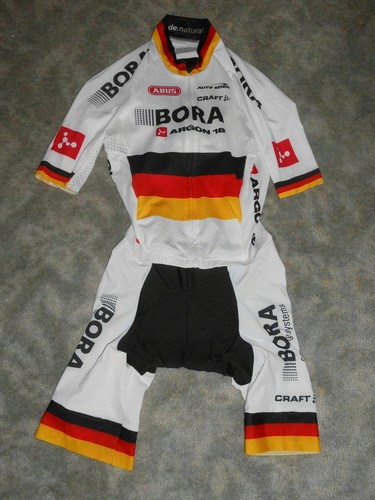 Body skin craft - craft, team