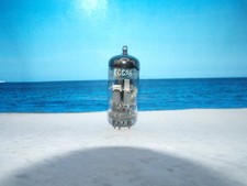 ECC88 AMPEREX# D-GETTER # NEAR