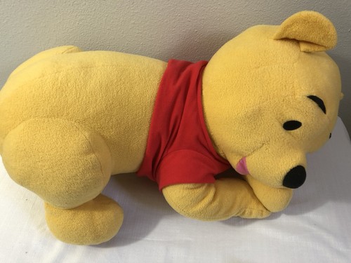 Winnie the pooh huge - huge, 22"