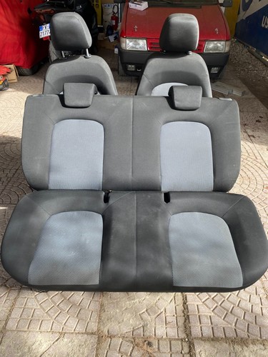 Set completo sedili auto