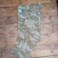  Pantaloni cargo mimetici