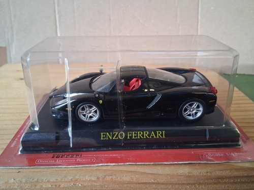 Ferrari enzo - -,