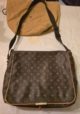 Louis Vuitton Abbesses