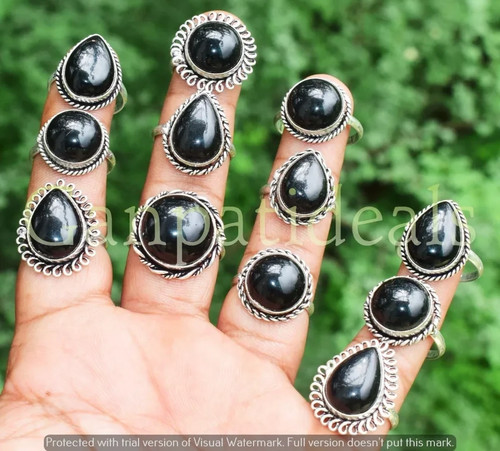 Anello con pietre - , preziose