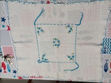 Copertina  per culla e carrozzina, realizzata ad uncinetto