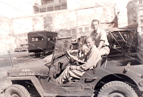 Wwii army soldiers - us,