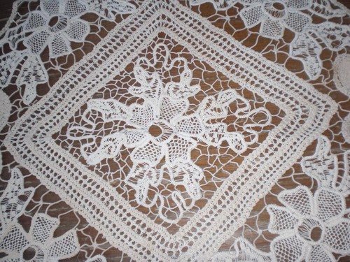 Pizzo all uncinetto fatto - all'uncinetto,
