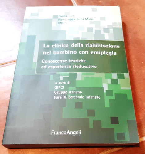 Clinica della - la,