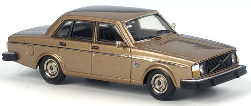 Volvo 244 1975 - 244,