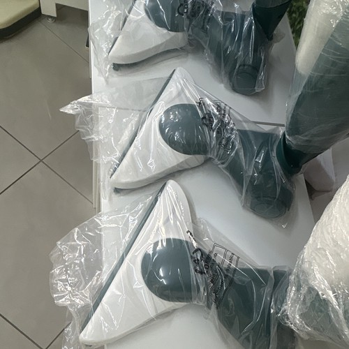 Spazzola pavimenti universale