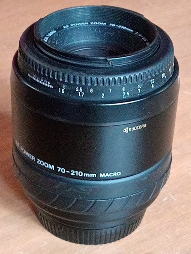 Yashica 210 4 5 6 - 70-210, f/4-5.6
