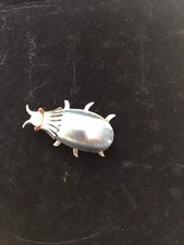 antico coleottero in argento