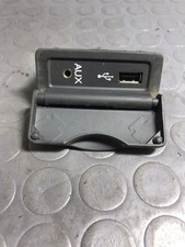 INTERFACCIA PRESA USB/INGRESSO AUX PER RENAULT Twingo II serie 280230002R (07>1
