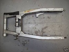 FORCELLONE POSTERIORE PER KAWASAKI ZR7 DEL 2000 (Z0086)