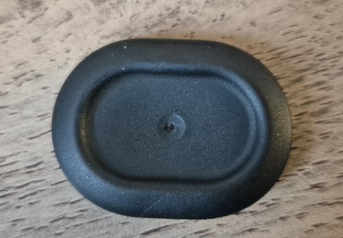 Coperchio tappo occhiello