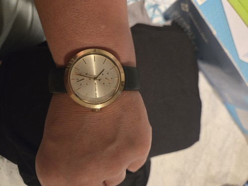 Vecchio orologio denaro