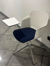 Sedie con SCRITTOIO ribaltabile, Comoda e Pratica.