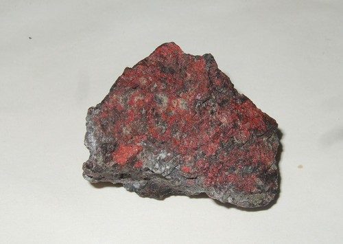 Minerali grezzi - -,