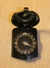 VECCHIA BUSSOLA IN BACHELITE E