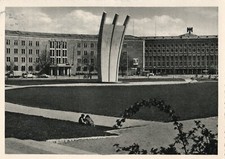 CARTOLINA 1961 GERMANIA BERLINO DAS LUTFBRUCKEN  MONUMENTO  DEUTSCHLAND AK