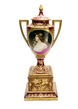 Royal Vienna Austria Hand