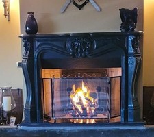 Cornice per Camino in Marmo