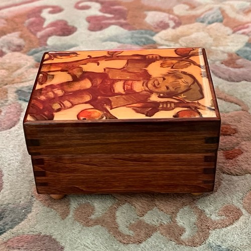 Music box vintage - vintage, apple