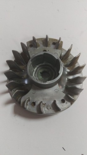 Volano magnetico magnete - volano,