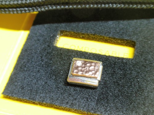 Charm originale nomination - **,