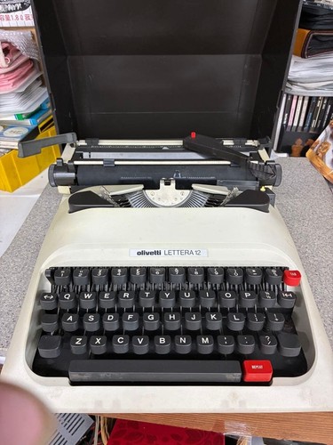 Olivetti lettera vintage - lettera, 12