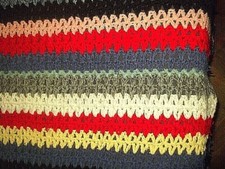 COPRILETTO COPERTA GRANNY MATRIMONIALE LANA LAVORATO AI FERRI-UNCINETTO.